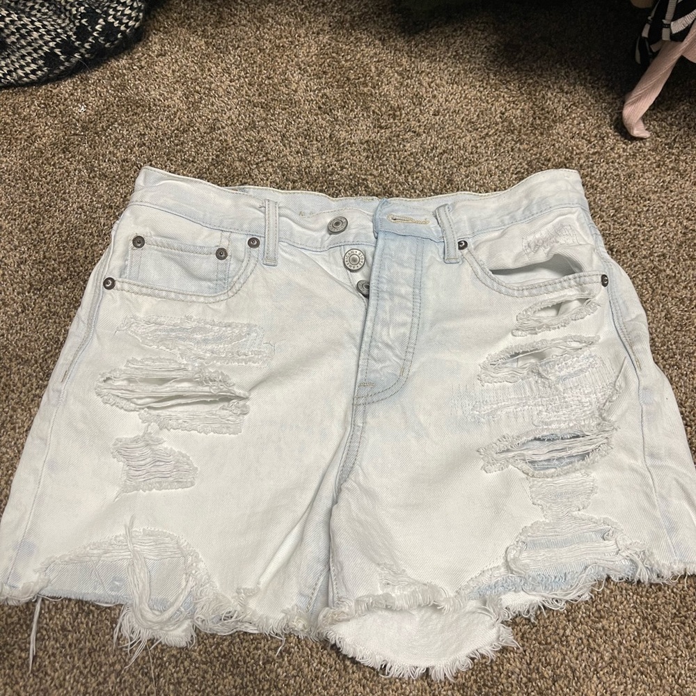 American Eagle high waisted denim shorts size 4